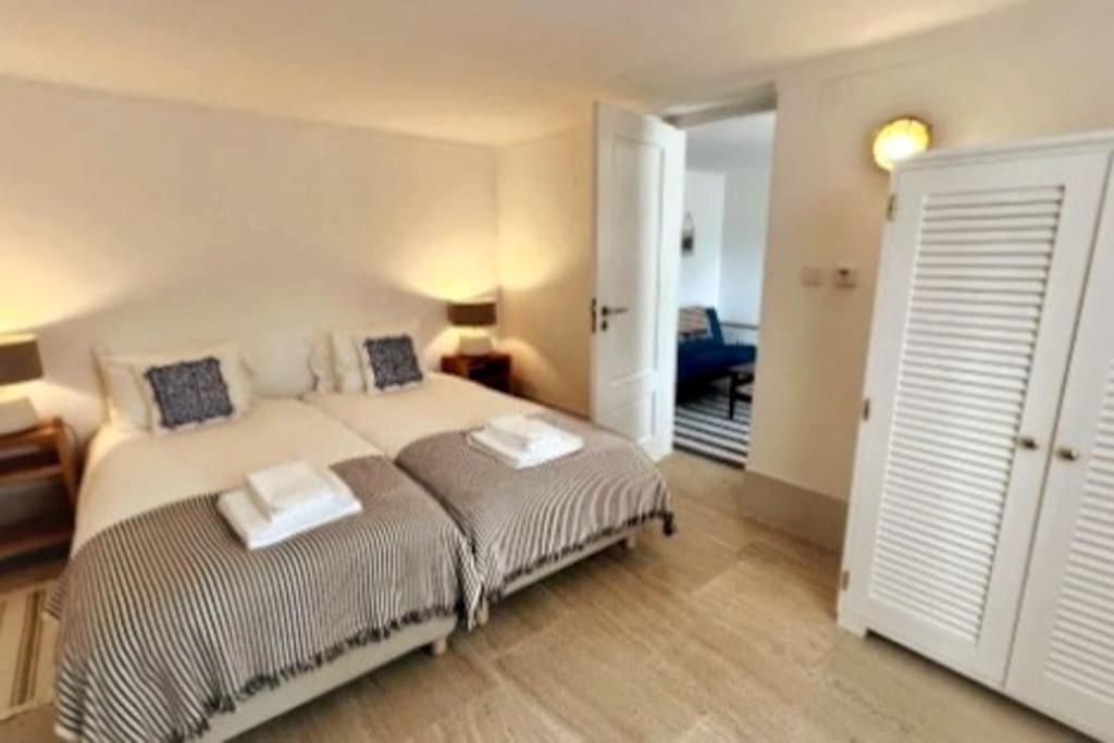 Casa Condessa - Create Memories Appartement Azenhas do Mar Buitenkant foto